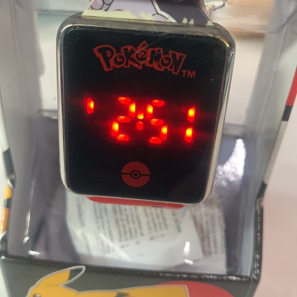 New $30 ACCUTIME Pokemon Kid's Touch Screen Red Silicone LED Watch - Picture 5 of 6